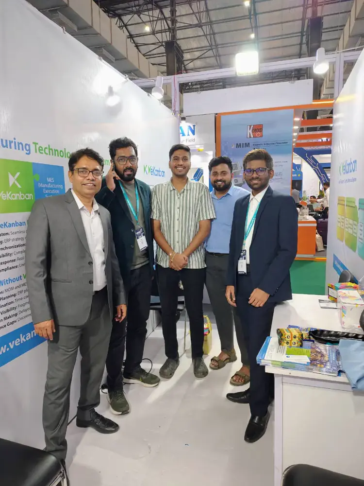 VeKanban team at Automation Expo 2025, photo 20